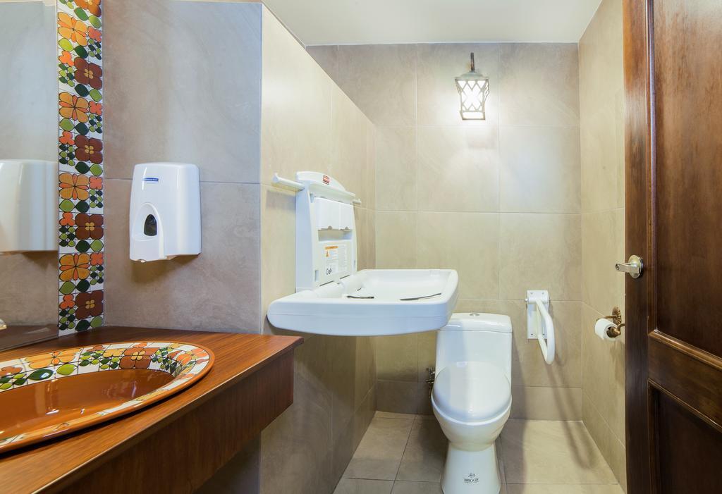 Felicia Hotel & Suites Cuenca Exterior photo